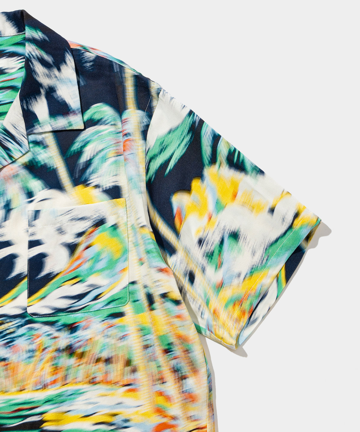 Blurred Rayon Shirts (palm tree)- V.A. ONLINE STORE