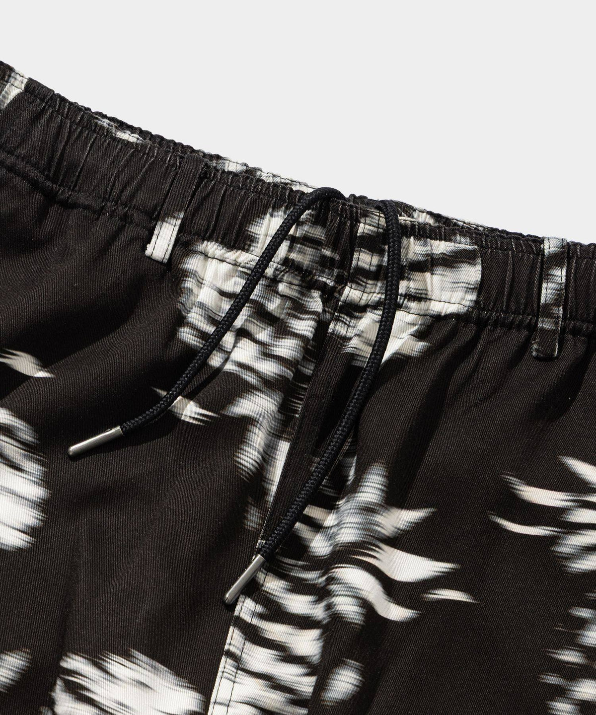 Blurred Rayon Half Pants (pineapple)- V.A. ONLINE STORE