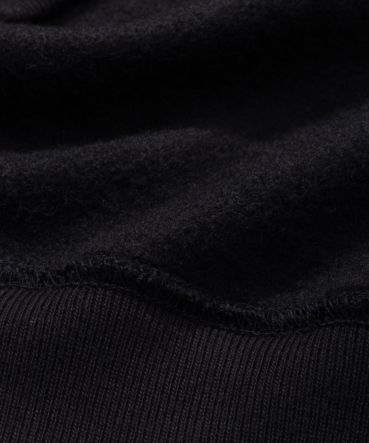 VIVA Flock Logo Sweatshirt- V.A. ONLINE STORE