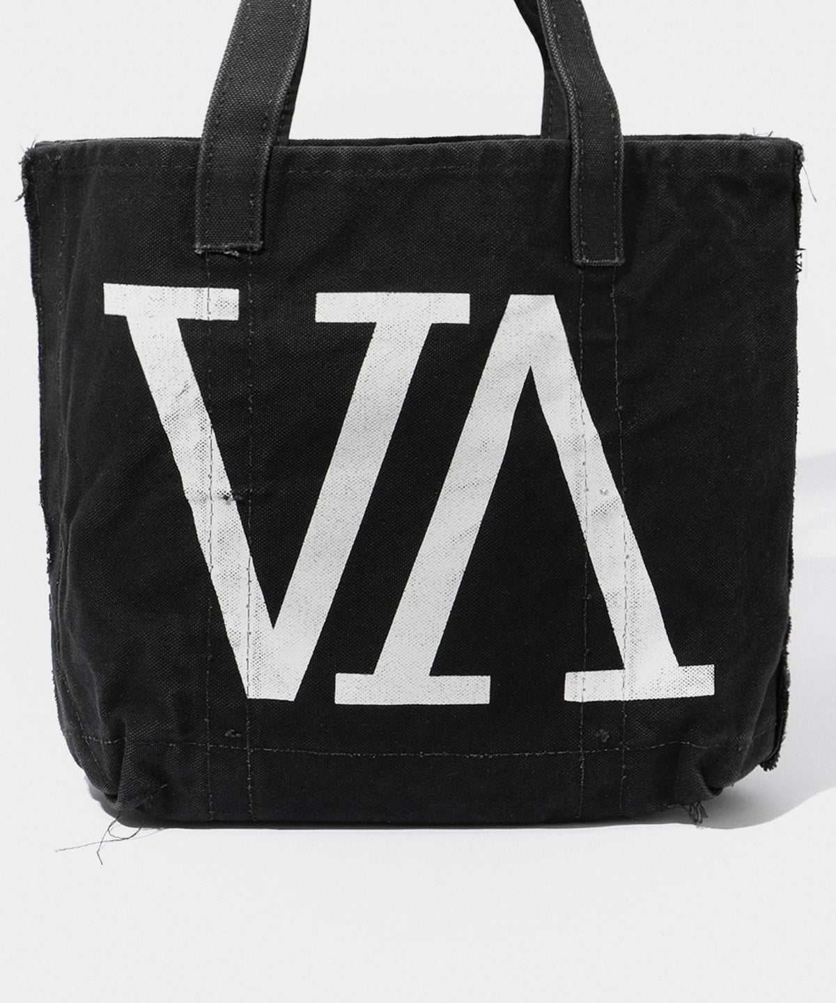 L.L.Bean Solid Boat And Tote Medium Fade- V.A. ONLINE STORE