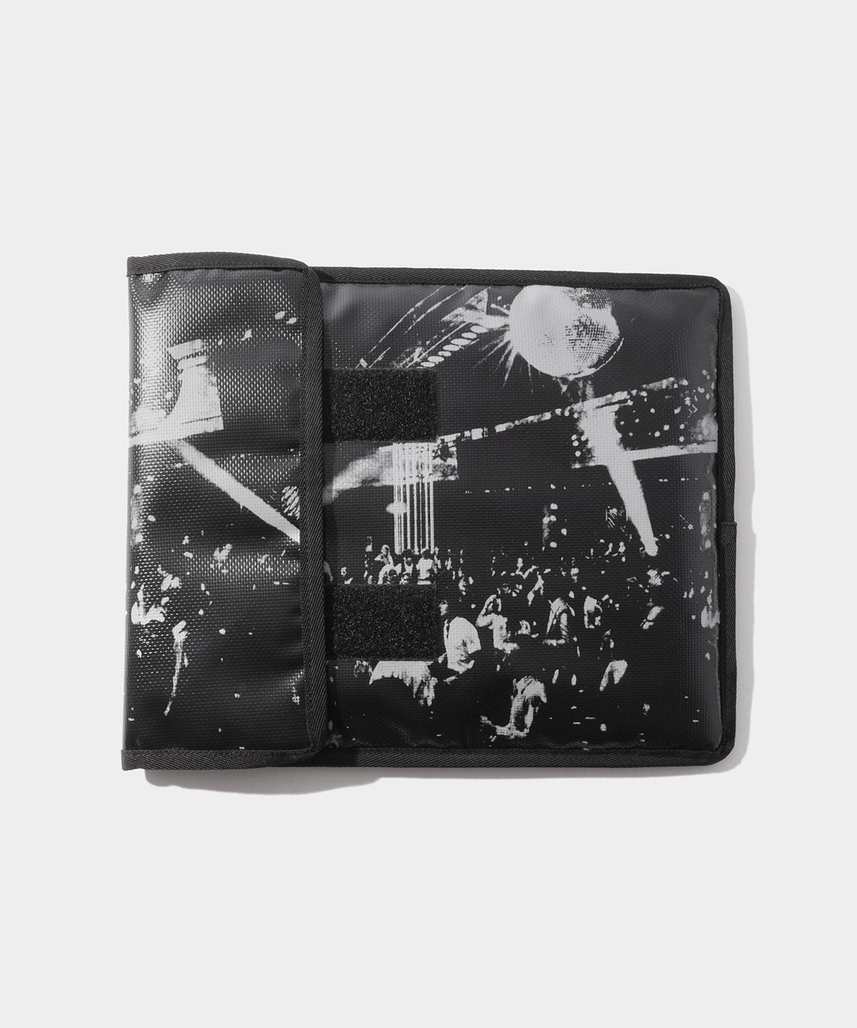 ODORIBA DANCE HALL PC CASE- V.A. ONLINE STORE