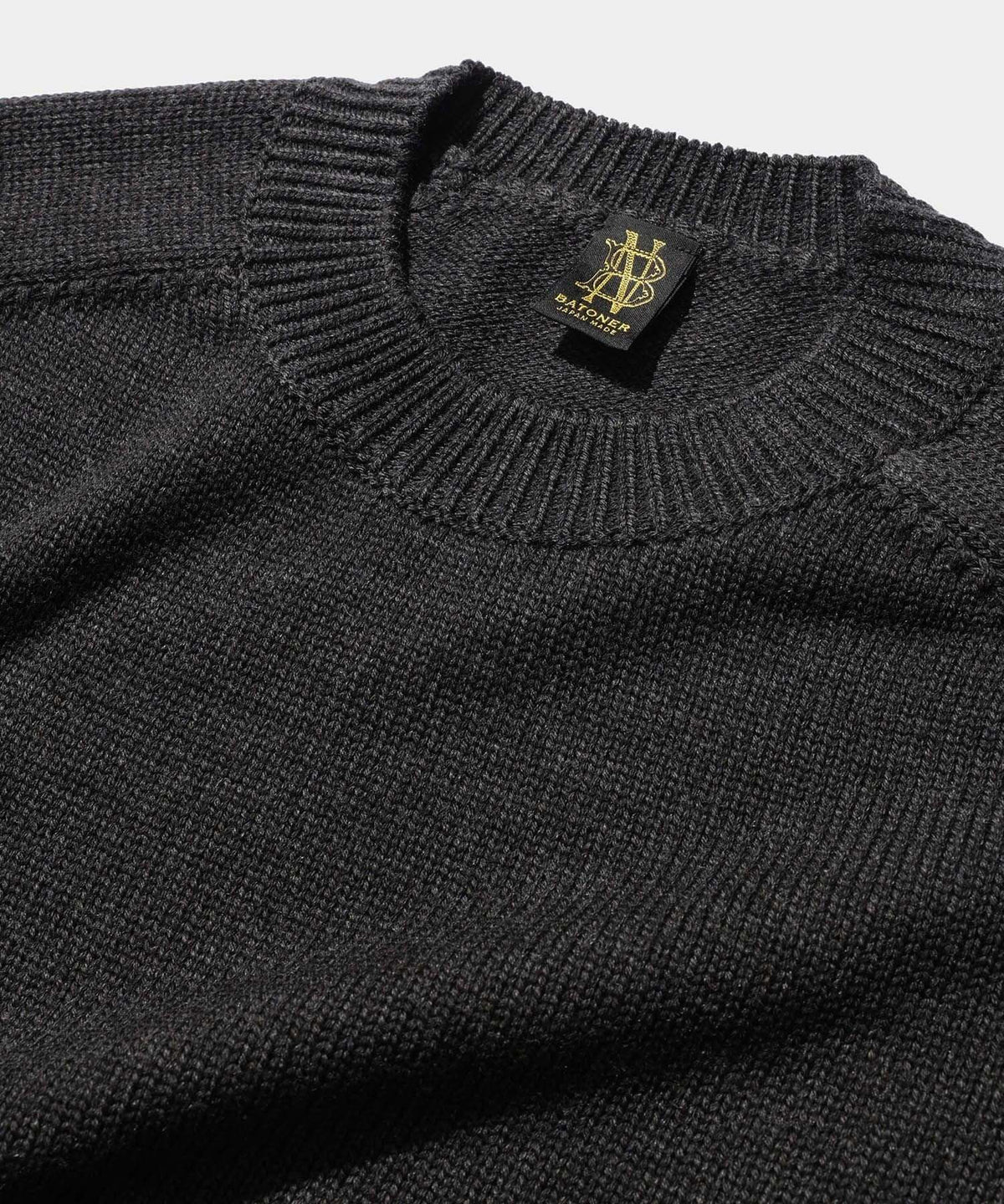 BATONER SOLID WOOL TENJIKU CREW NECK
