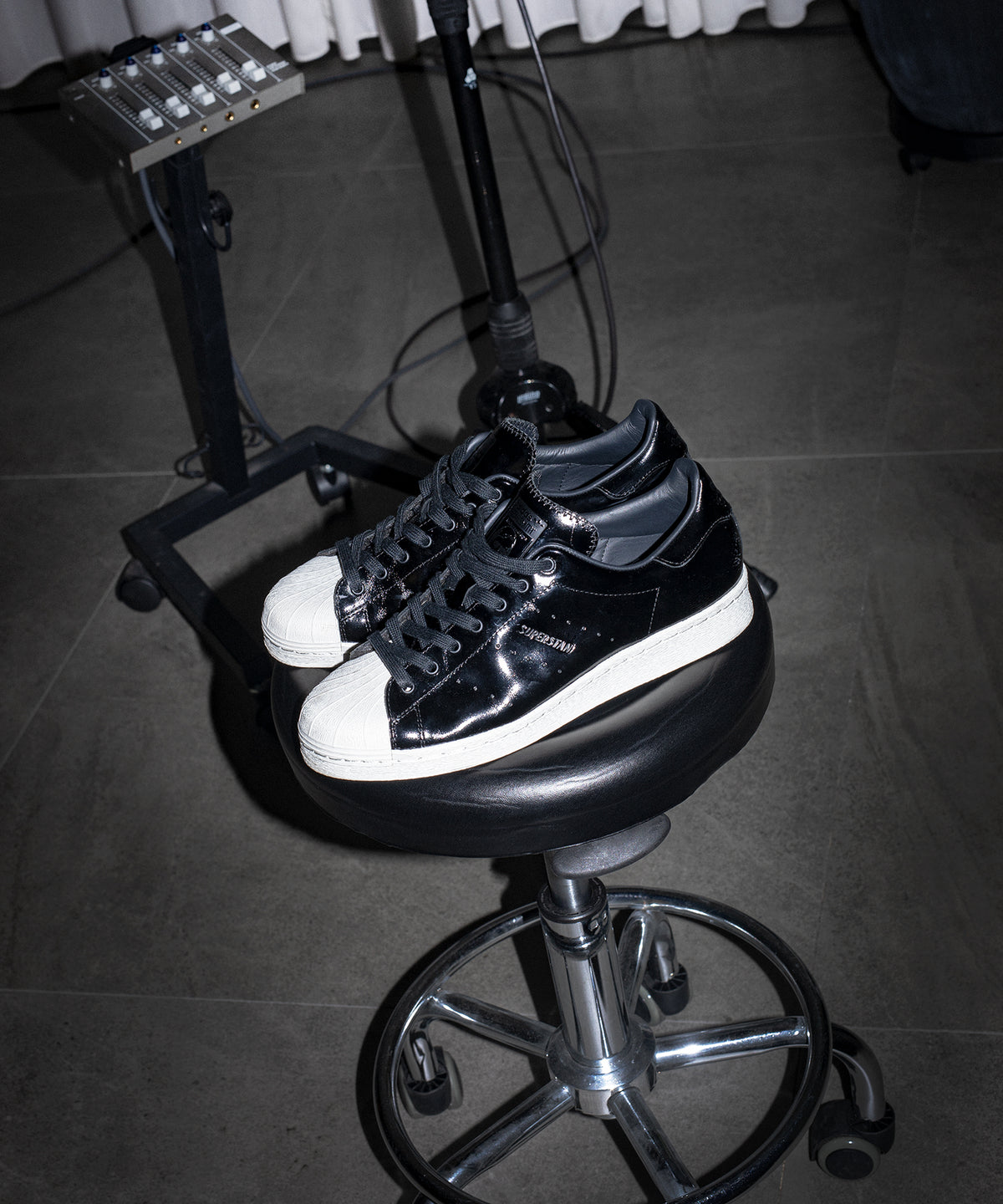 adidas Originals | V.A. SUPERSTAN- V.A. ONLINE STORE