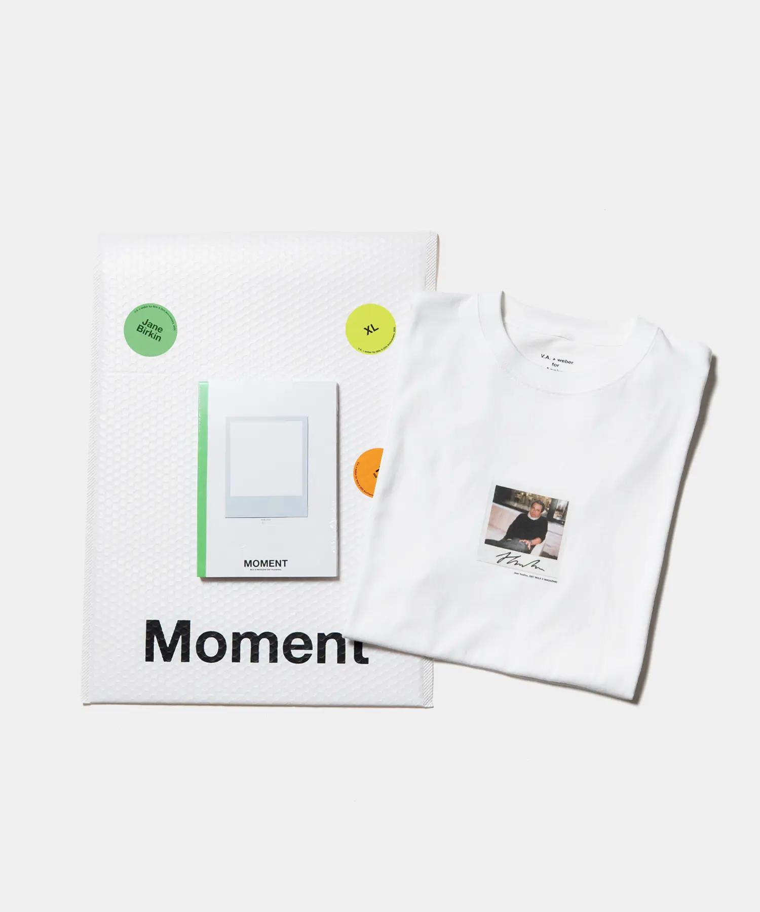 Moment（Special Book & T-Shirt Set）