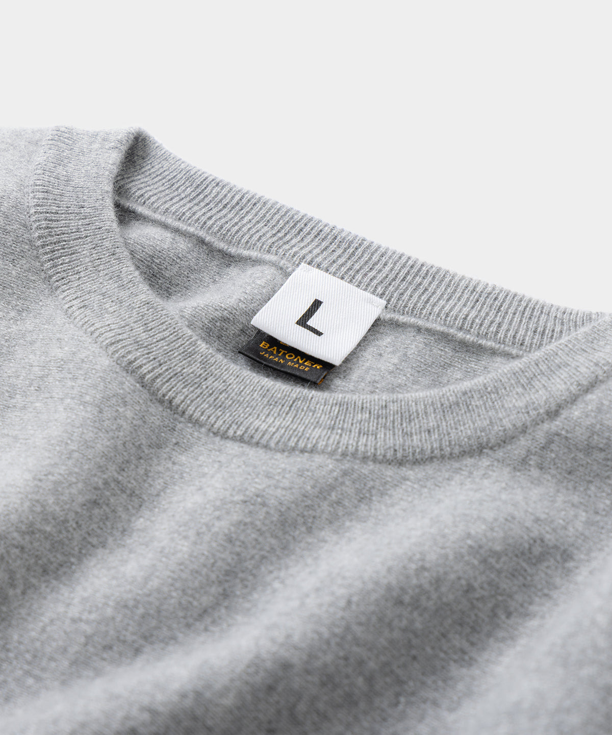 BATONER Cashmere tumbler Sweat Knit- V.A. ONLINE STORE