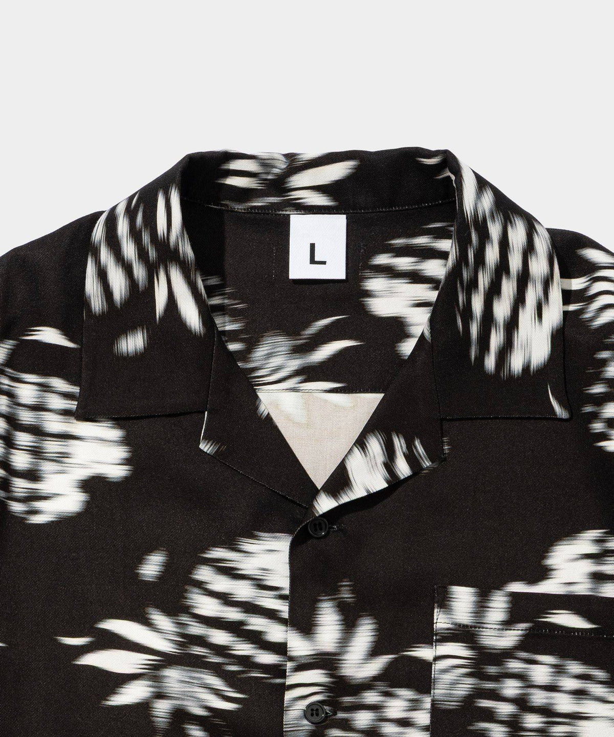 Blurred Rayon Shirts (pineapple)- V.A. ONLINE STORE