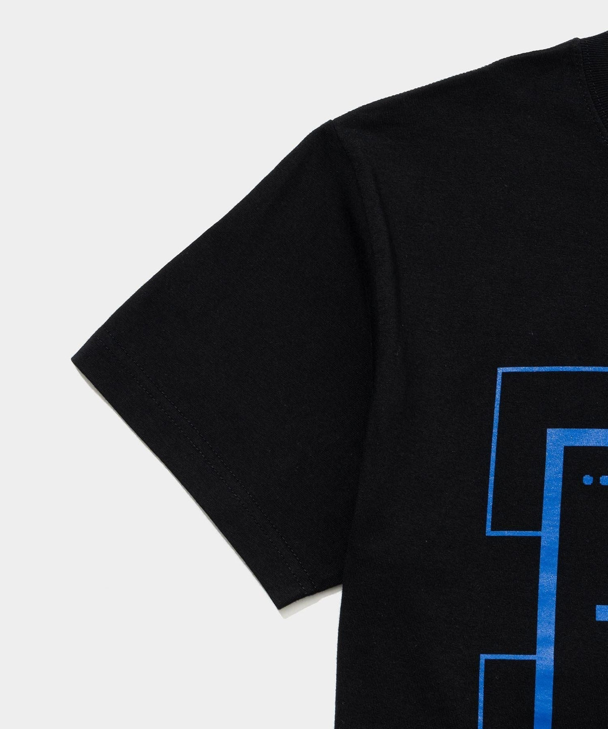 VIVA 8bit Eye T-shirt- V.A. ONLINE STORE