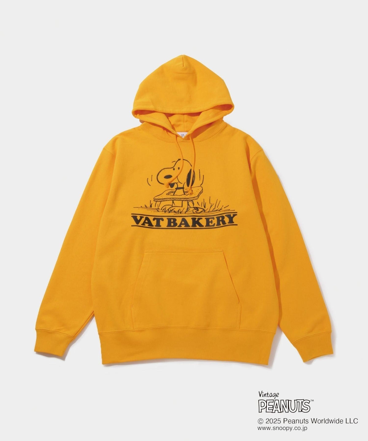 VAT BAKERY PEANUTS Hoodie- V.A. ONLINE STORE
