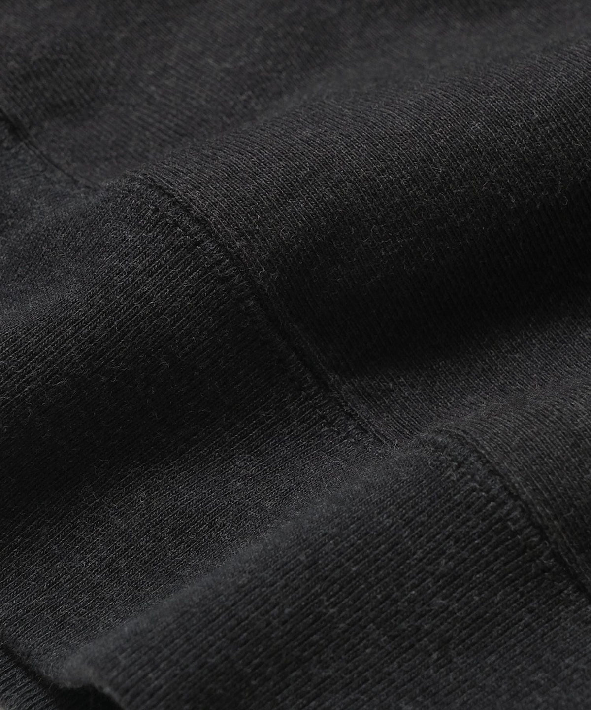BATONER Jumberca Urake Crew Neck- V.A. ONLINE STORE