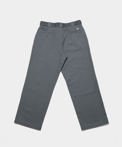 V.A. | Dickies® 877 Loose Fit