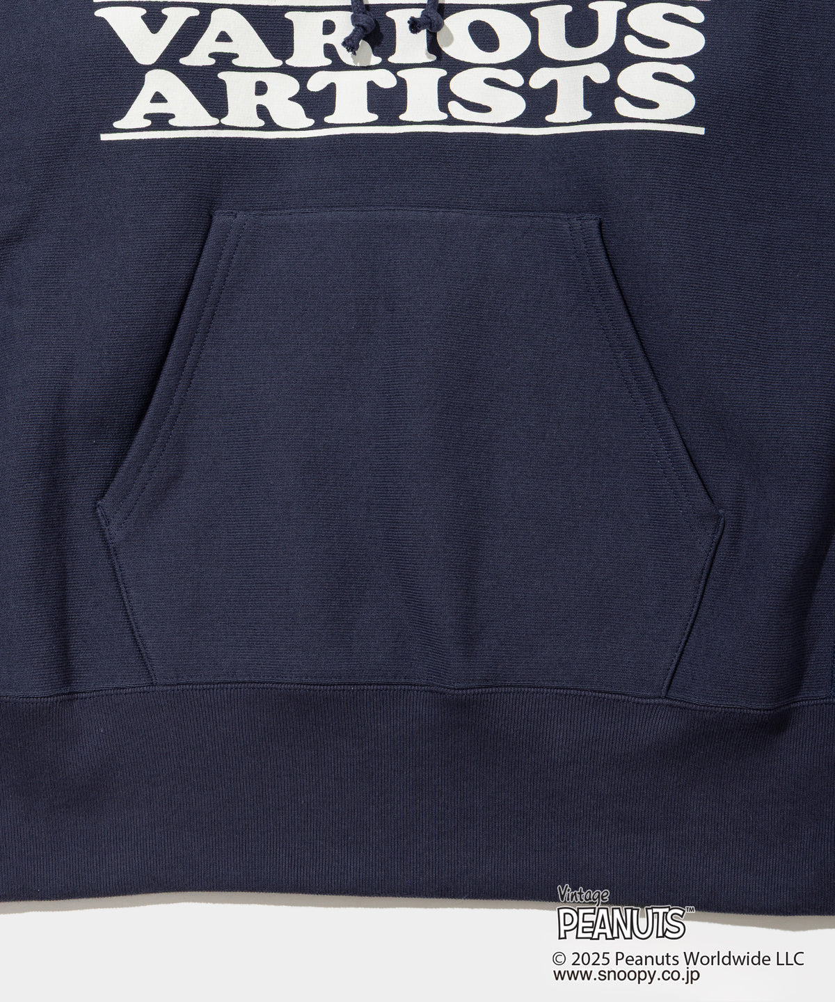 Champion Sweat Hoodie - 011B PEANUTS- V.A. ONLINE STORE