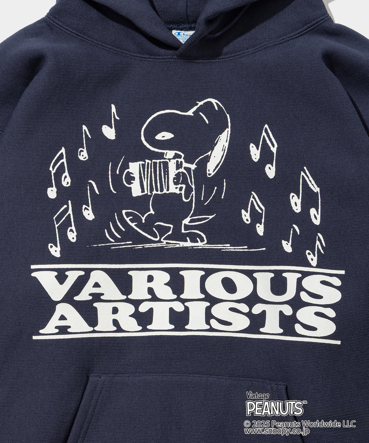 Champion Sweat Hoodie - 011B PEANUTS- V.A. ONLINE STORE
