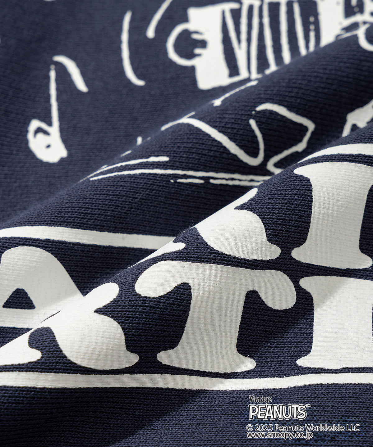 Champion Sweat Hoodie - 011B PEANUTS- V.A. ONLINE STORE