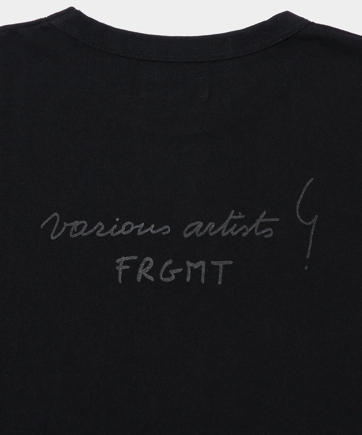 agnes b. TS LE MIXTE MACHES COURTES- V.A. ONLINE STORE