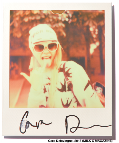 Moment（Special Book &amp; T-Shirt Set）